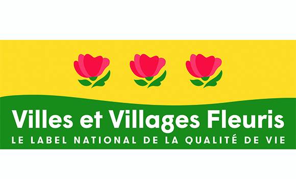 La ville de Lèves maintient sa 3ème fleur !